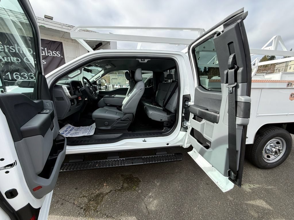 New 2026 Ford F350 XL w/ XL Chrome Package AWD/4WD image 18