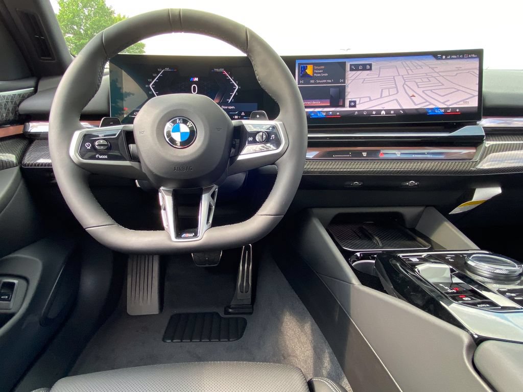 New 2027 BMW 530i xDrive w/ M Sport Package AWD/4WD image 18