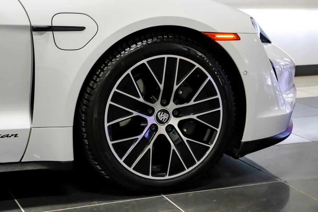 Used 2023 Porsche Taycan RWD image 51