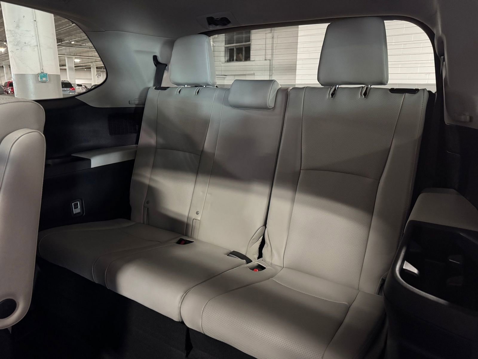 Used 2024 Toyota Grand Highlander Limited image 41