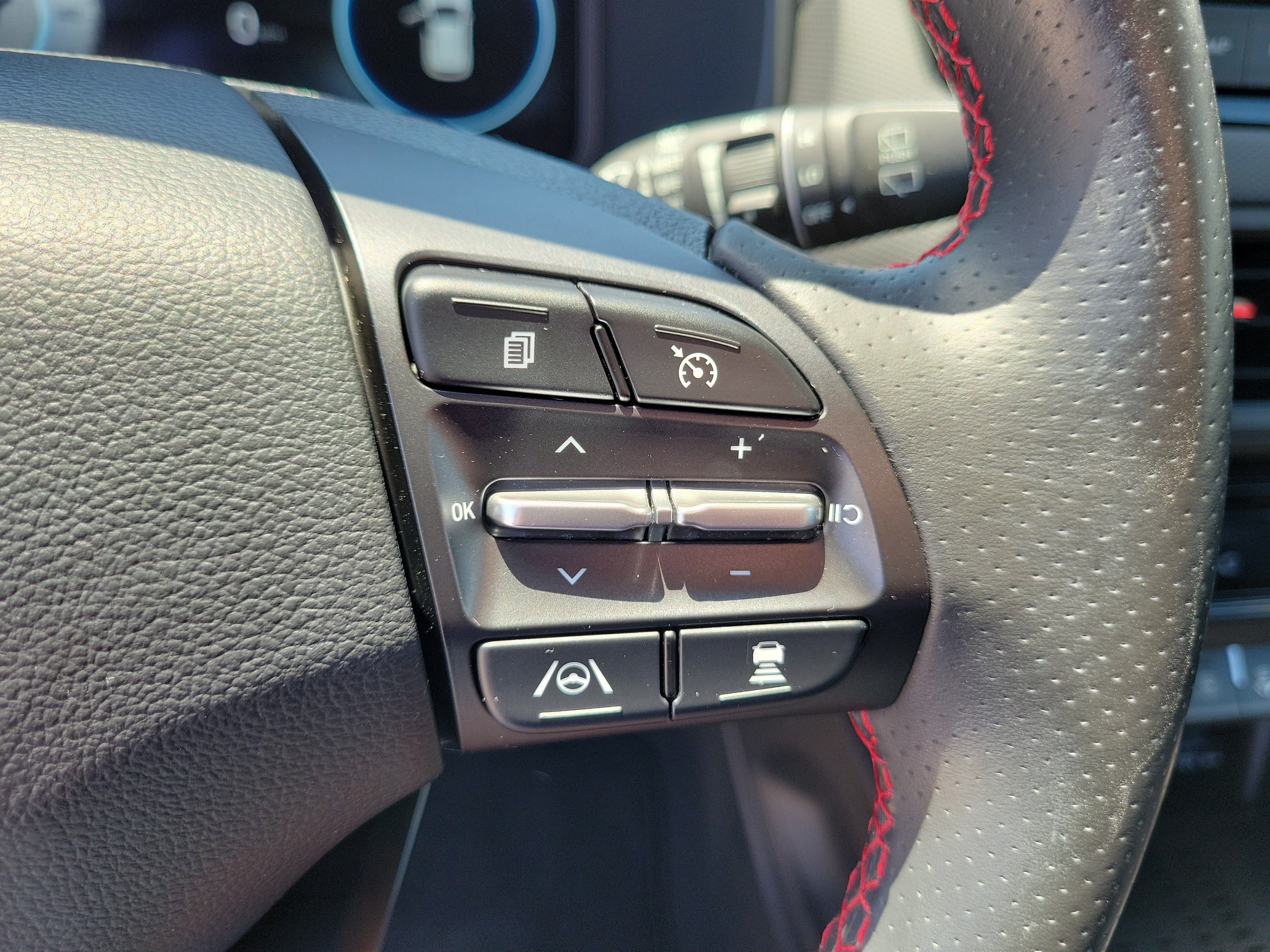 Used 2022 Hyundai Kona N Line w/ Tech Package AWD/4WD image 17