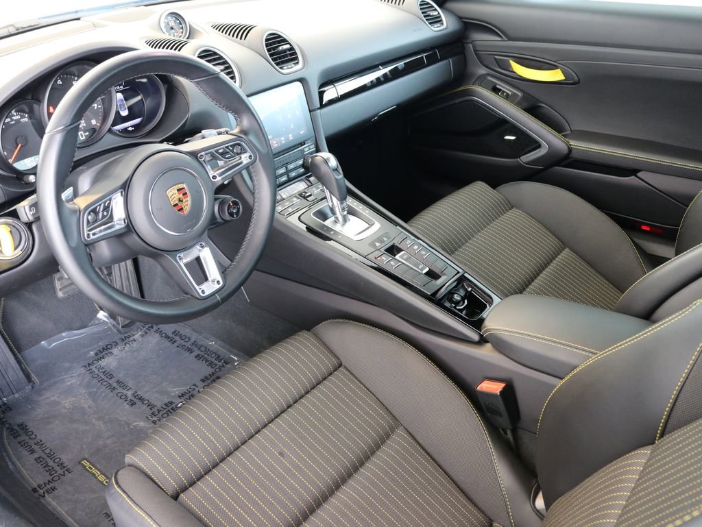 Used 2022 Porsche 718 Boxster image 19