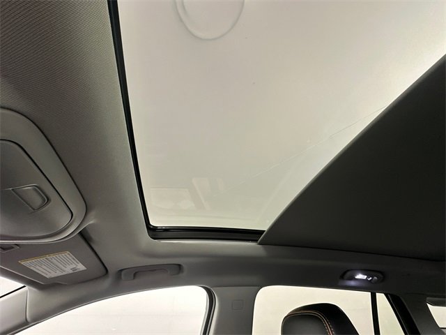 Used 2023 GMC Terrain AT4 w/ Tech Package image 32