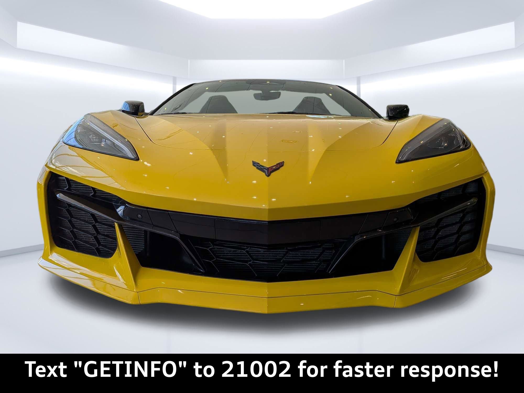Used 2025 Chevrolet Corvette Z06 w/ Stealth Interior Trim Package RWD image 8