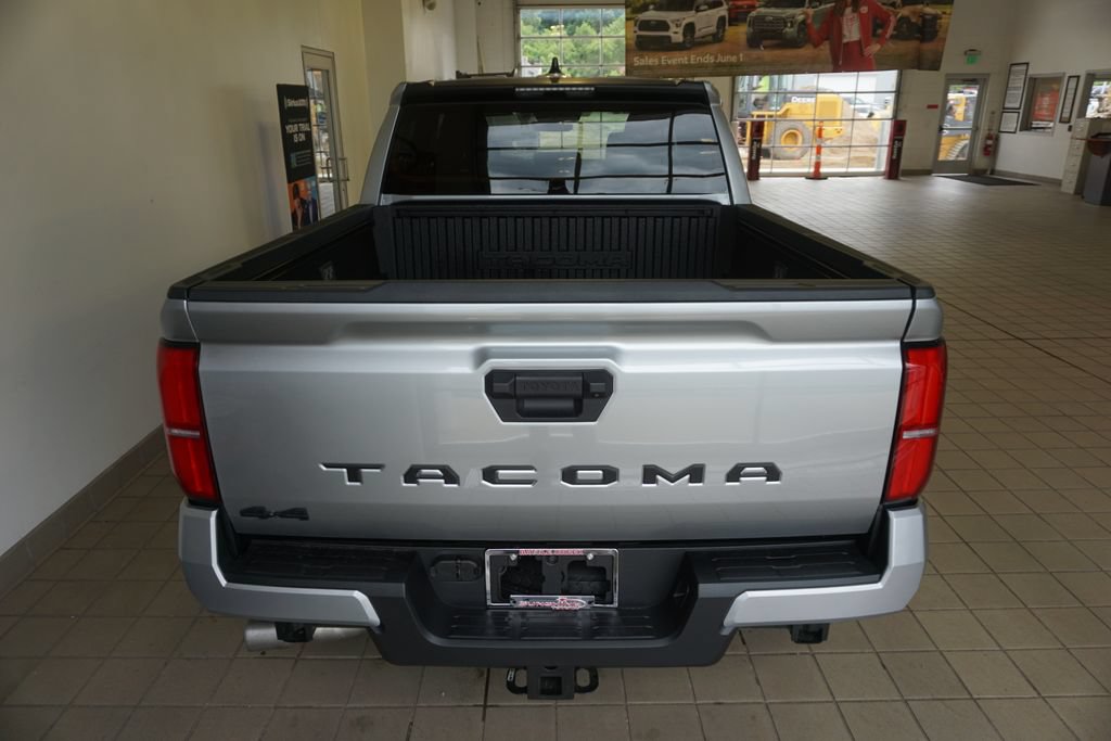 New 2026 Toyota Tacoma SR5 AWD/4WD image 17