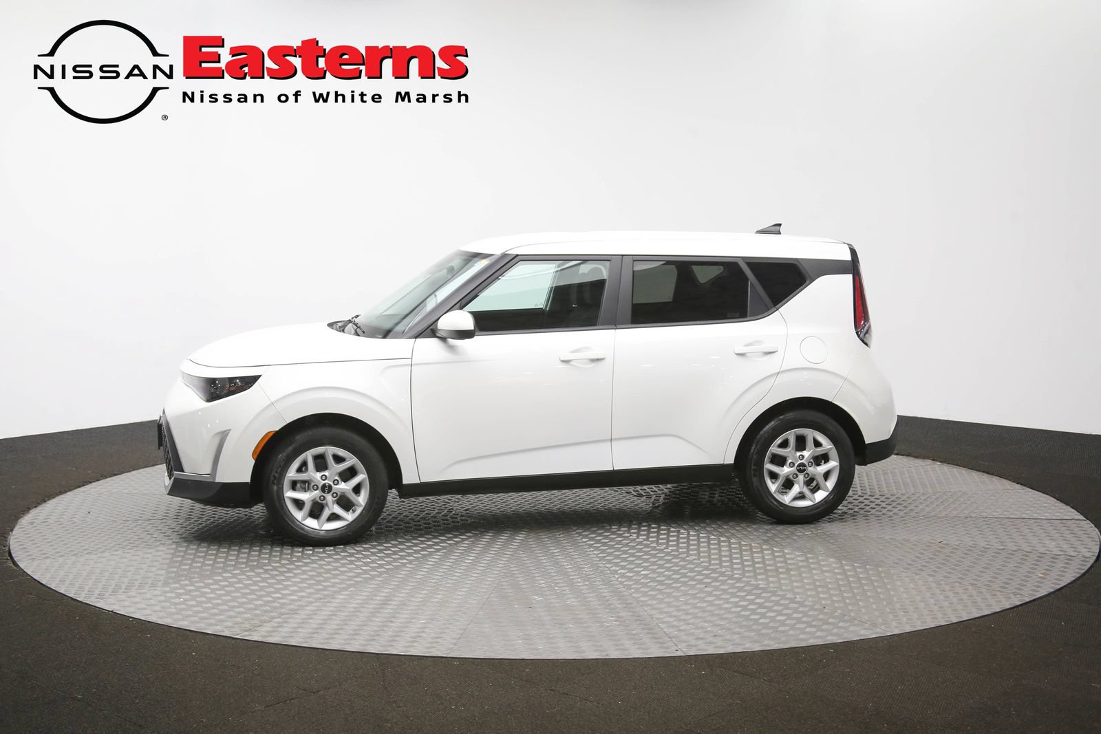 Used 2024 Kia Soul LX w/ Option Group 015 FWD image 57