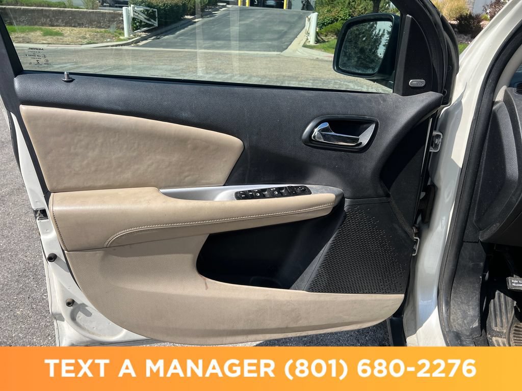 Used 2014 Dodge Journey SXT w/ Flexible Seating Group AWD/4WD image 12