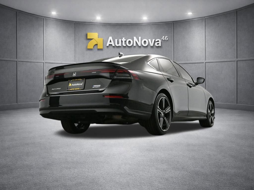 Used 2023 Honda Accord Sport image 38