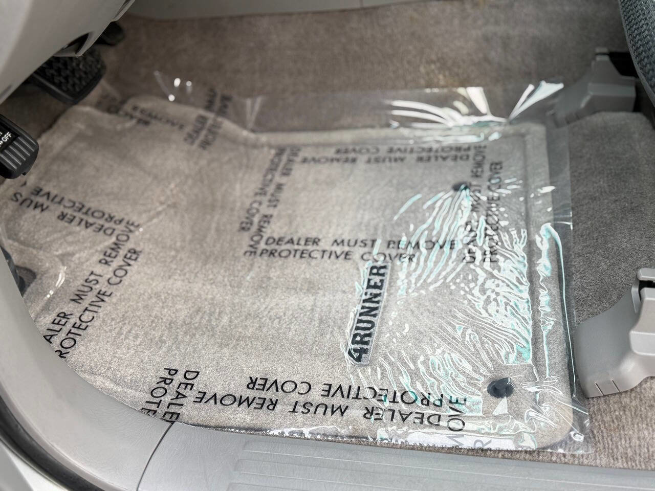 Used 2005 Toyota 4Runner Sport image 86