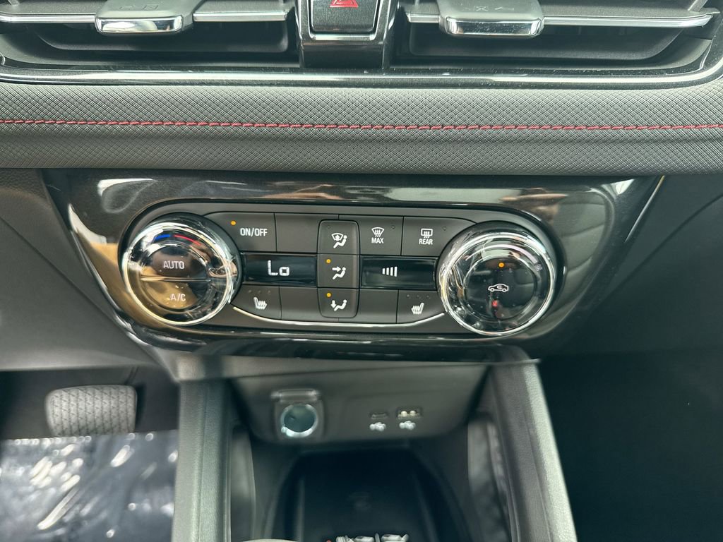 New 2026 Chevrolet TrailBlazer RS w/ Convenience Package FWD image 25