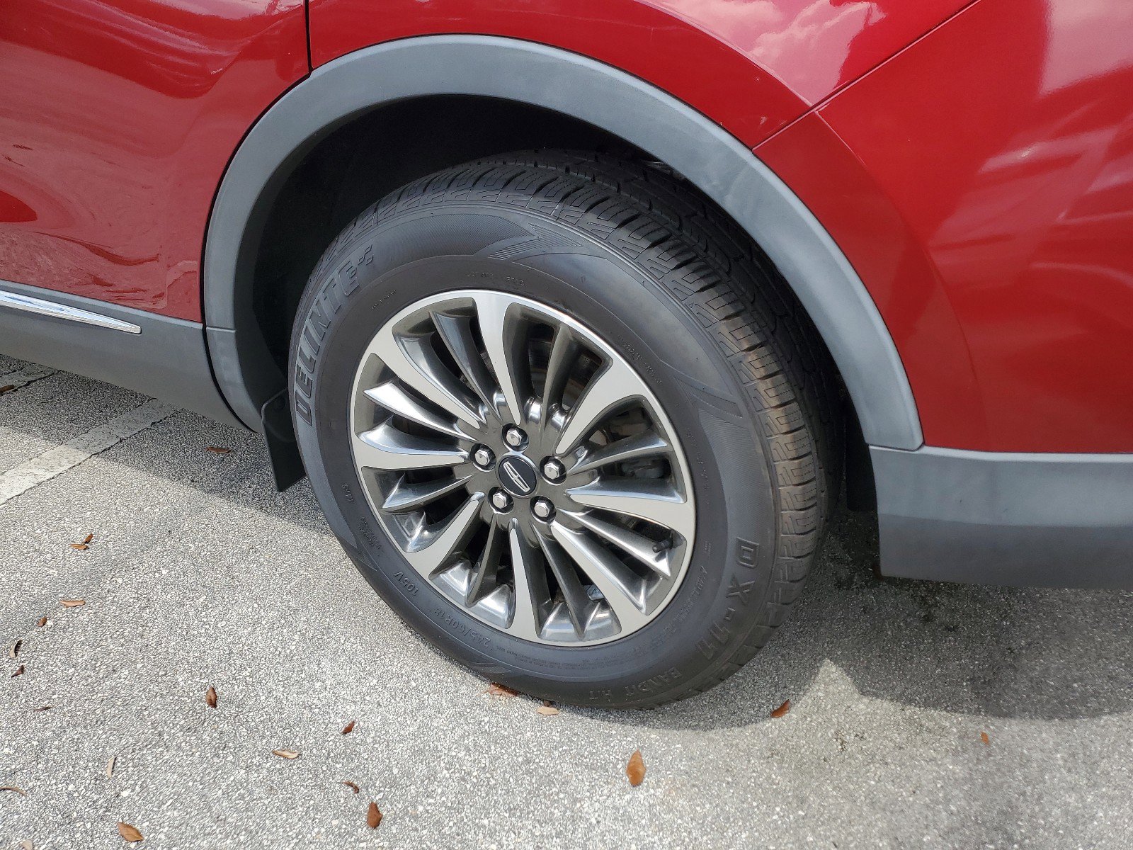 Certified 2019 Lincoln Nautilus Select image 5