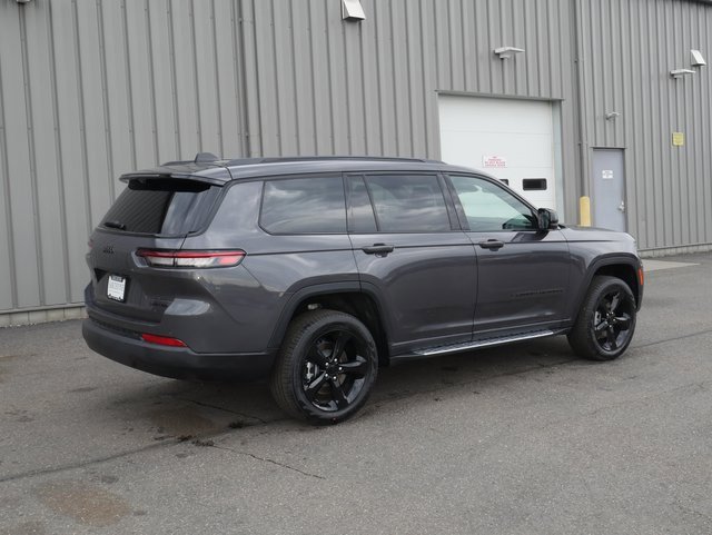 New 2025 Jeep Grand Cherokee L Limited w/ Luxury Tech Group II image 17