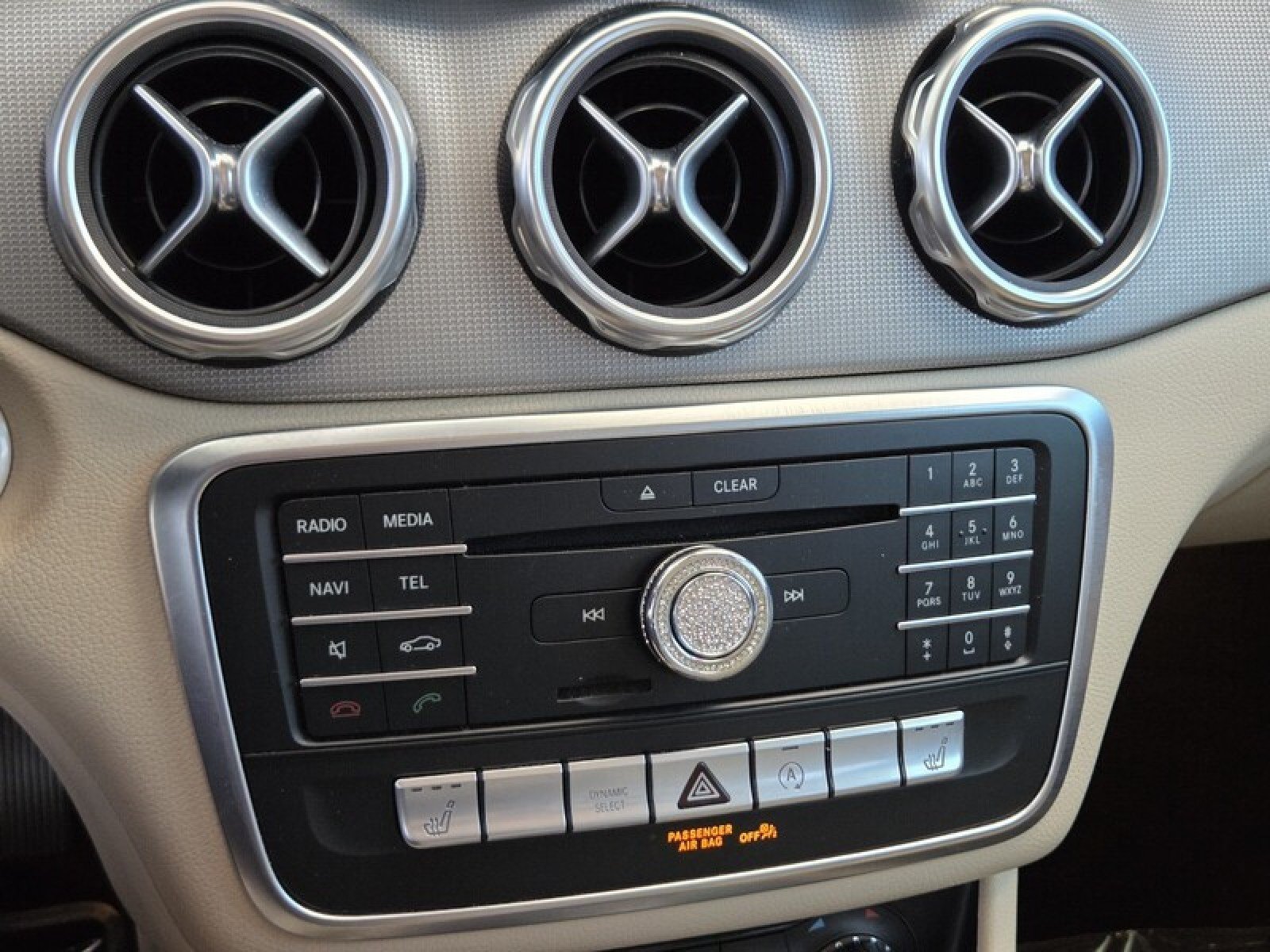 Used 2018 Mercedes-Benz GLA 250 image 32