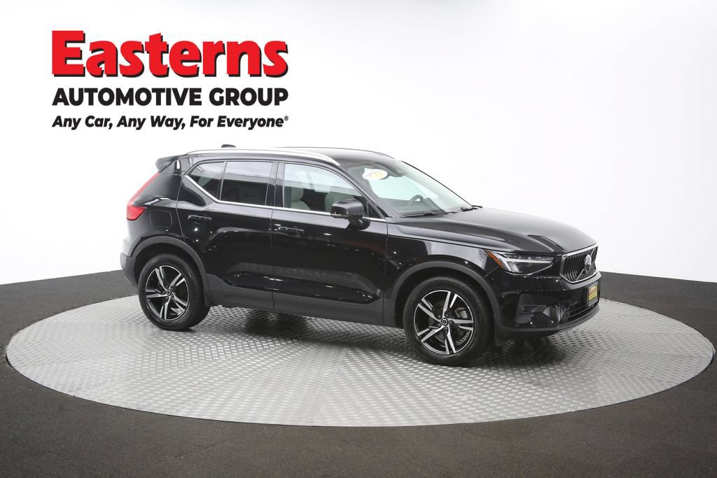 Used 2023 Volvo XC40 B5 Plus AWD/4WD image 48
