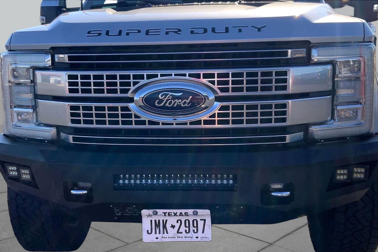 Used 2017 Ford F250 Platinum w/ Platinum Ultimate Package AWD/4WD image 30