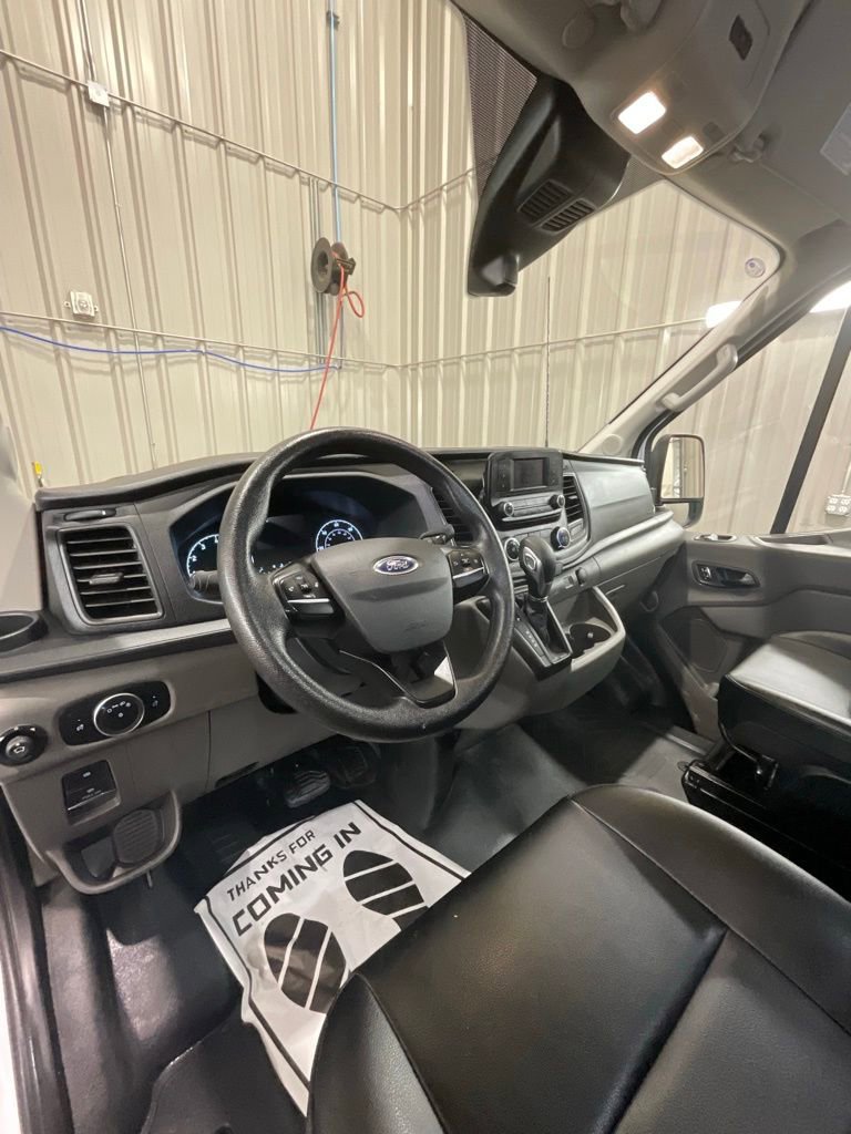 Used 2023 Ford Transit 250 Medium Roof image 9