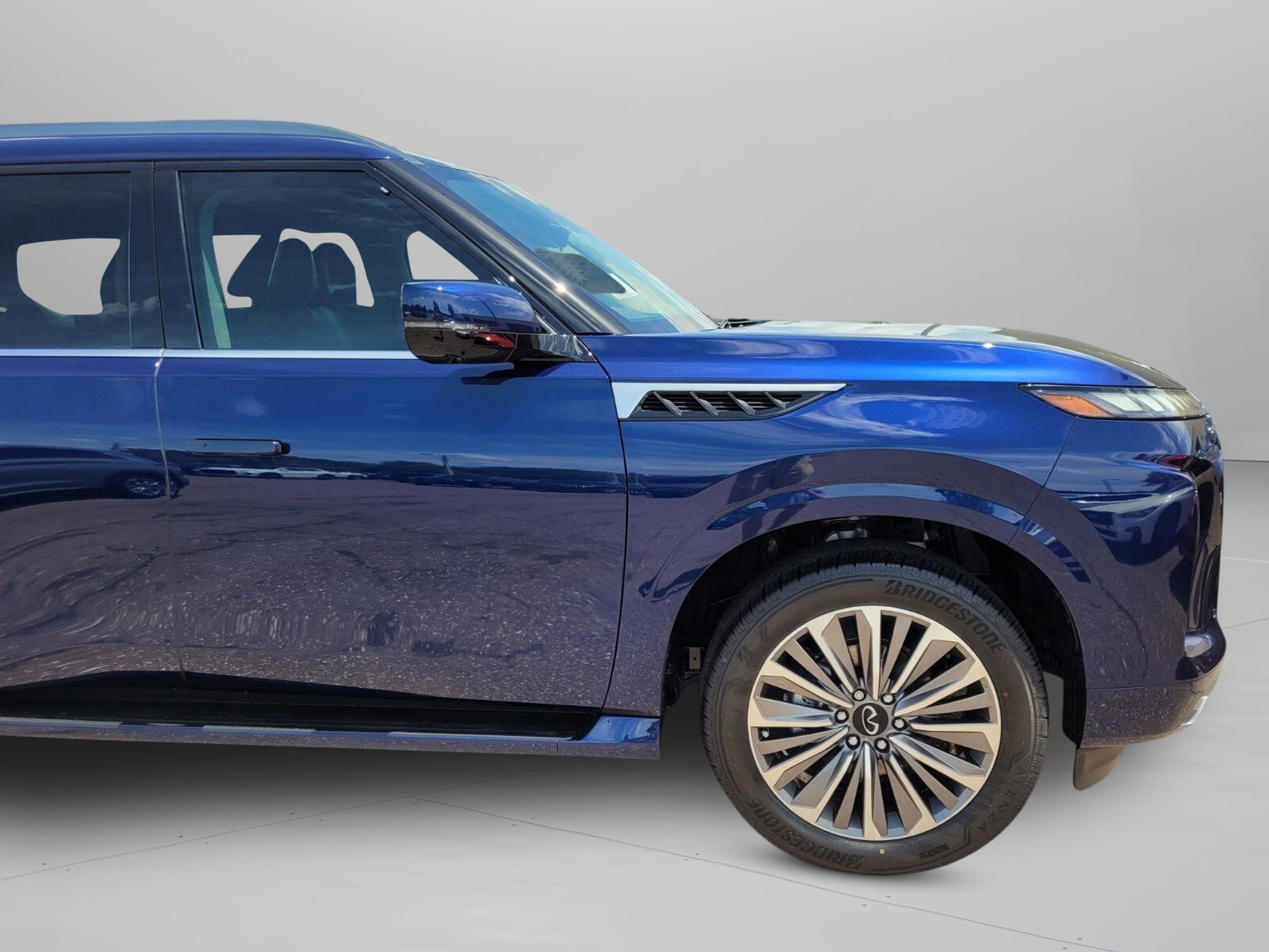 Certified 2025 INFINITI QX80 Sensory image 41