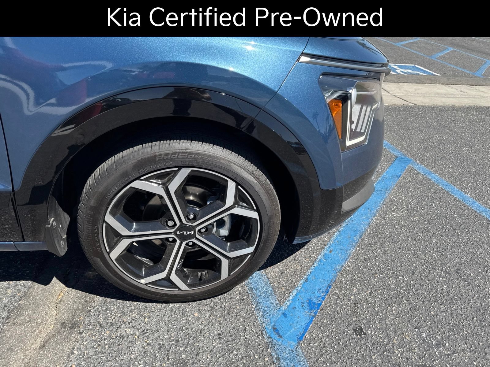 Certified 2025 Kia Niro EX Touring FWD image 24