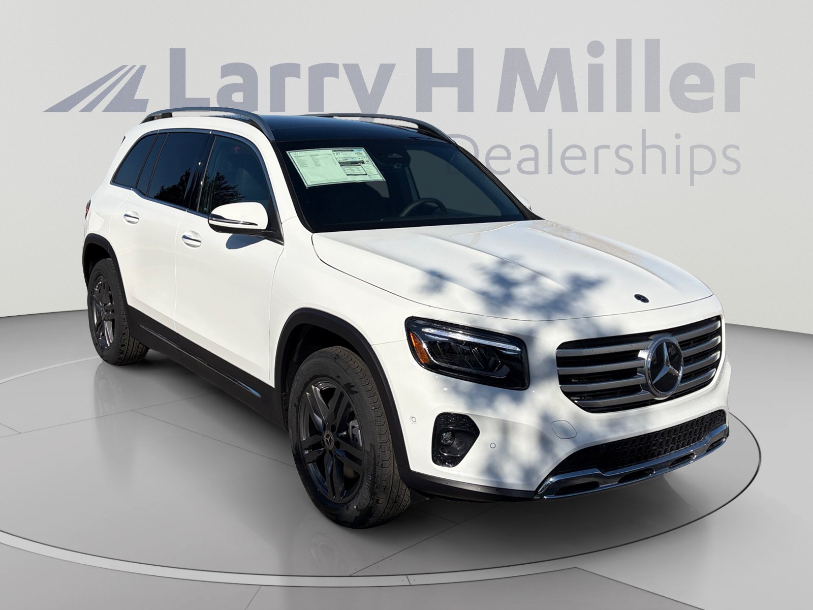 New 2026 Mercedes-Benz GLB 250 4MATIC image 7