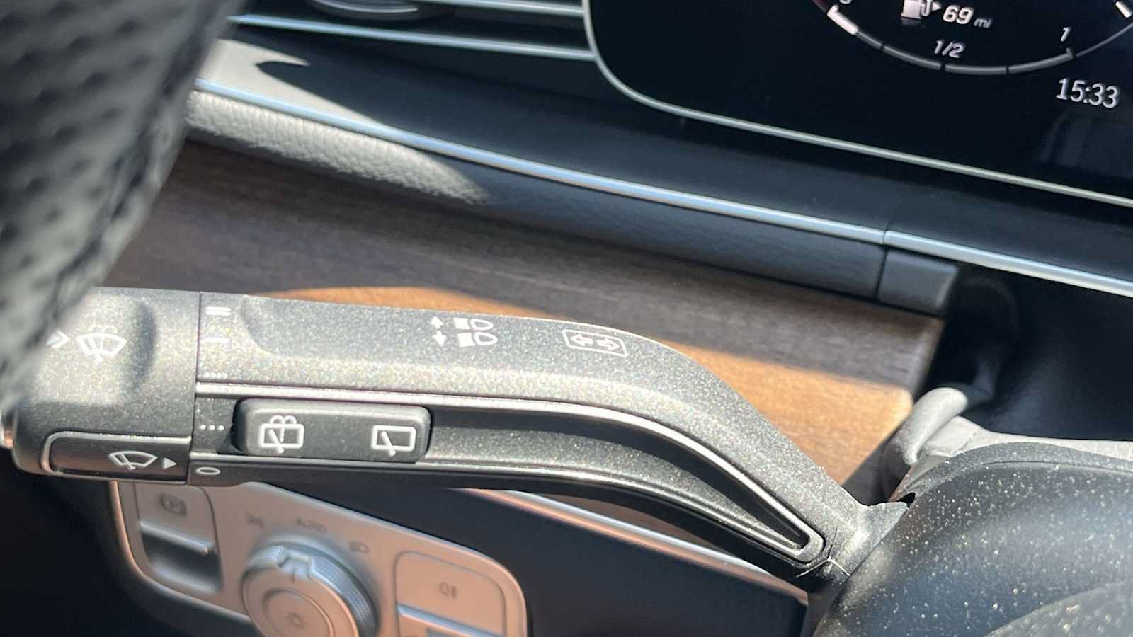 New 2026 Mercedes-Benz GLS 450 4MATIC image 44