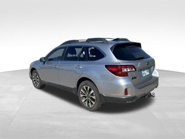 Used 2017 Subaru Outback 2.5i Limited AWD/4WD image 5