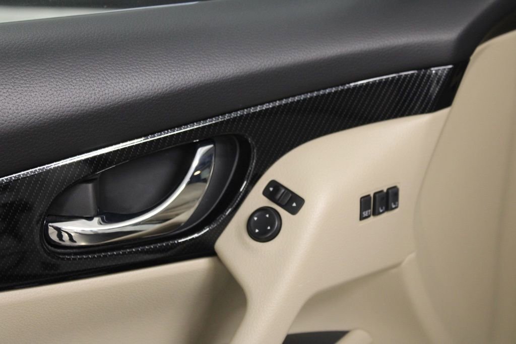 Used 2020 Nissan Rogue SL w/ Premium Package image 18