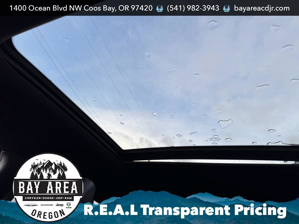 New 2026 Jeep Compass Limited w/ Sun, Sound & Navigation Group AWD/4WD image 23