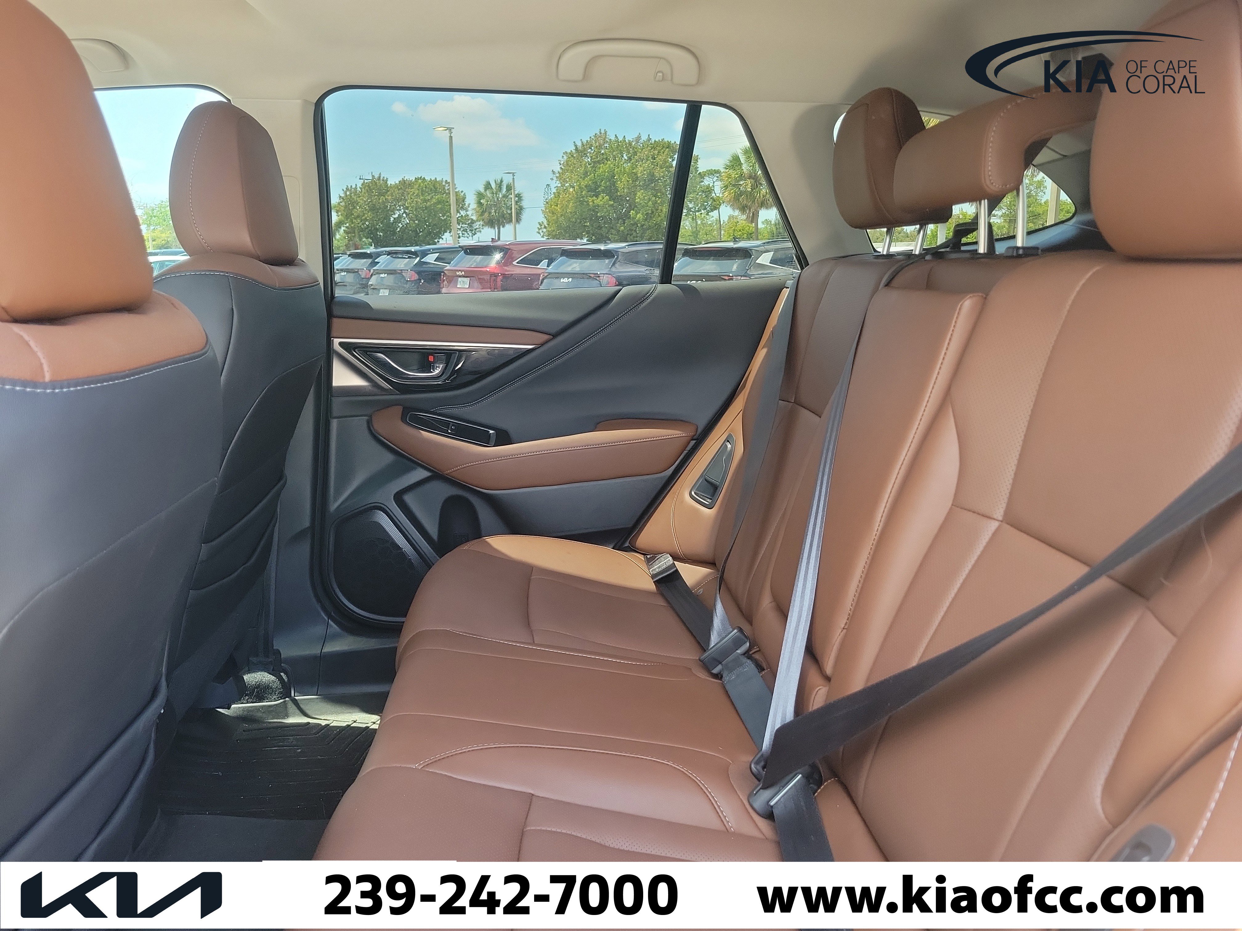 Used 2025 Subaru Outback Touring w/ Popular Package #2 AWD/4WD image 16