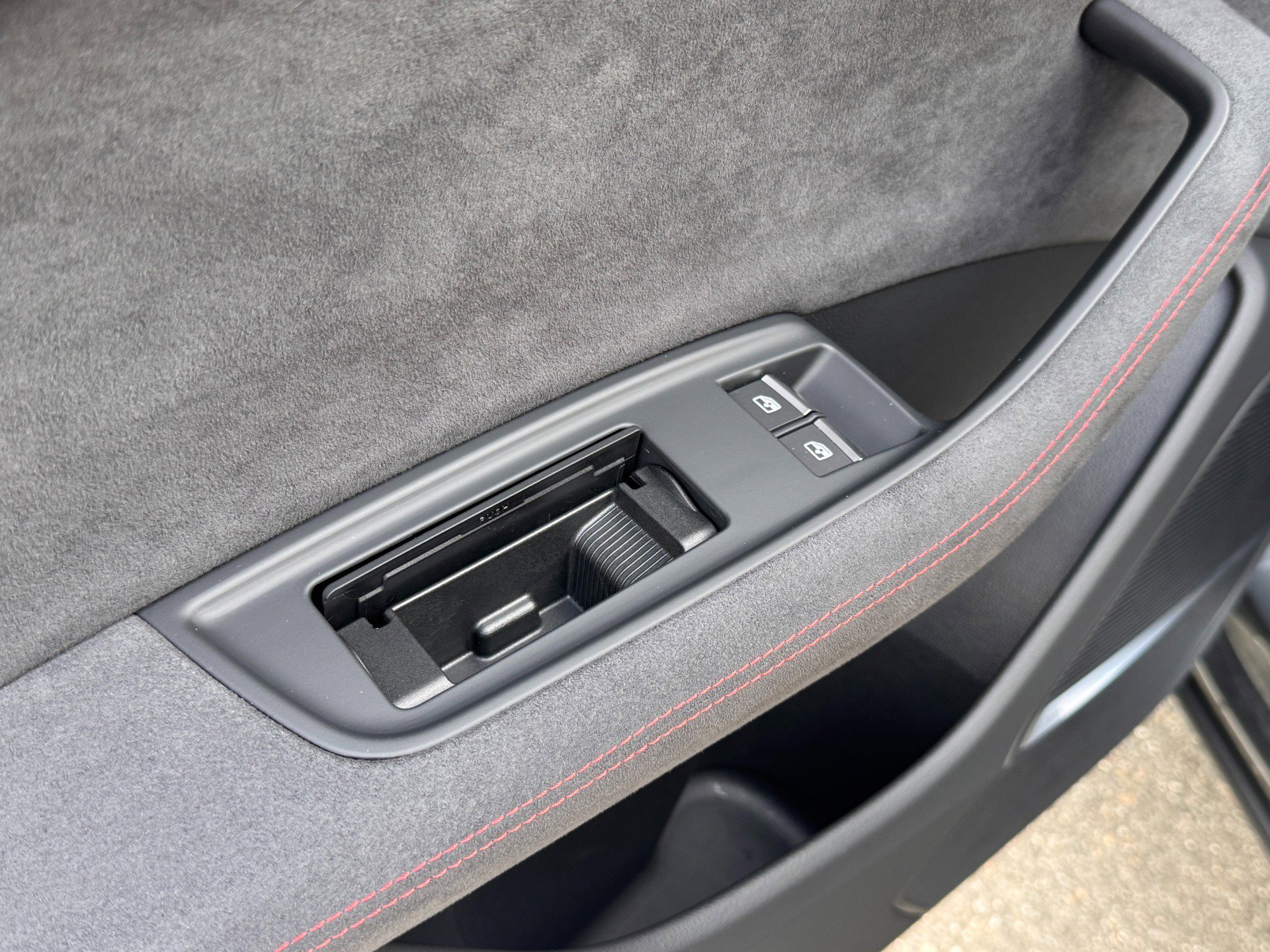 Used 2025 Audi RS Q8 performance image 48