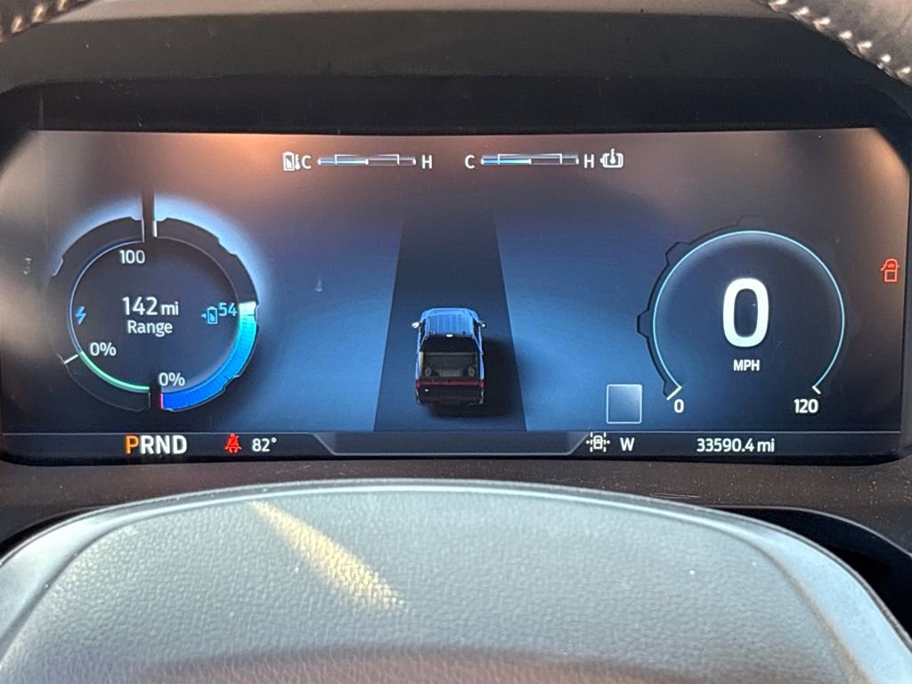 Used 2024 Ford F150 Lightning Flash image 21