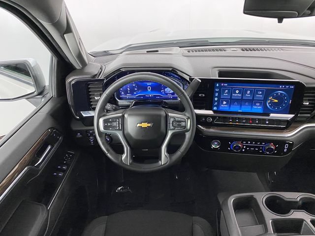 Used 2023 Chevrolet Silverado 1500 LT AWD/4WD image 14
