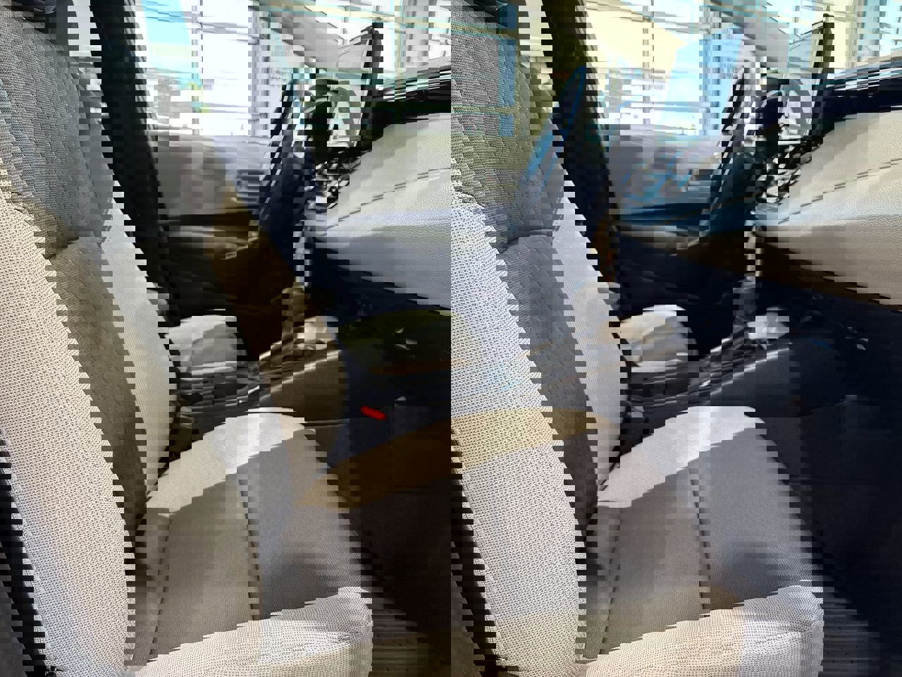 Certified 2025 Toyota Corolla LE image 25