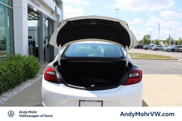 Used 2016 Buick Regal Premium FWD image 9