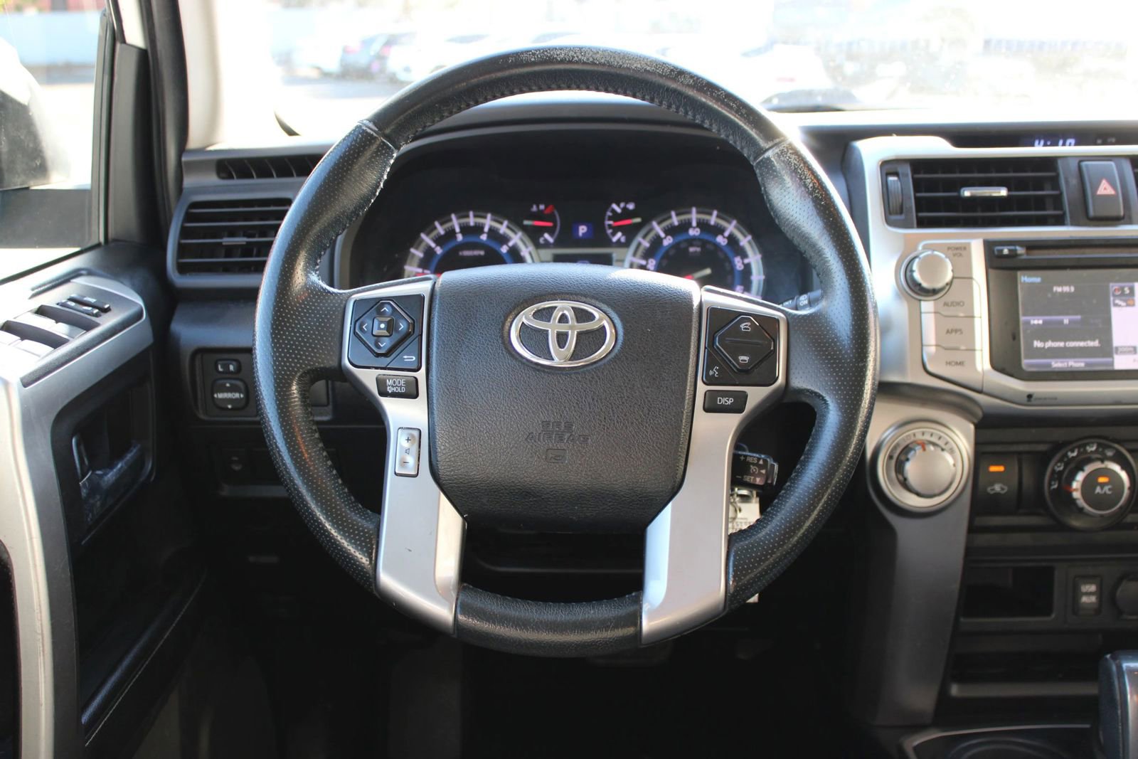 Used 2016 Toyota 4Runner SR5 Premium image 24