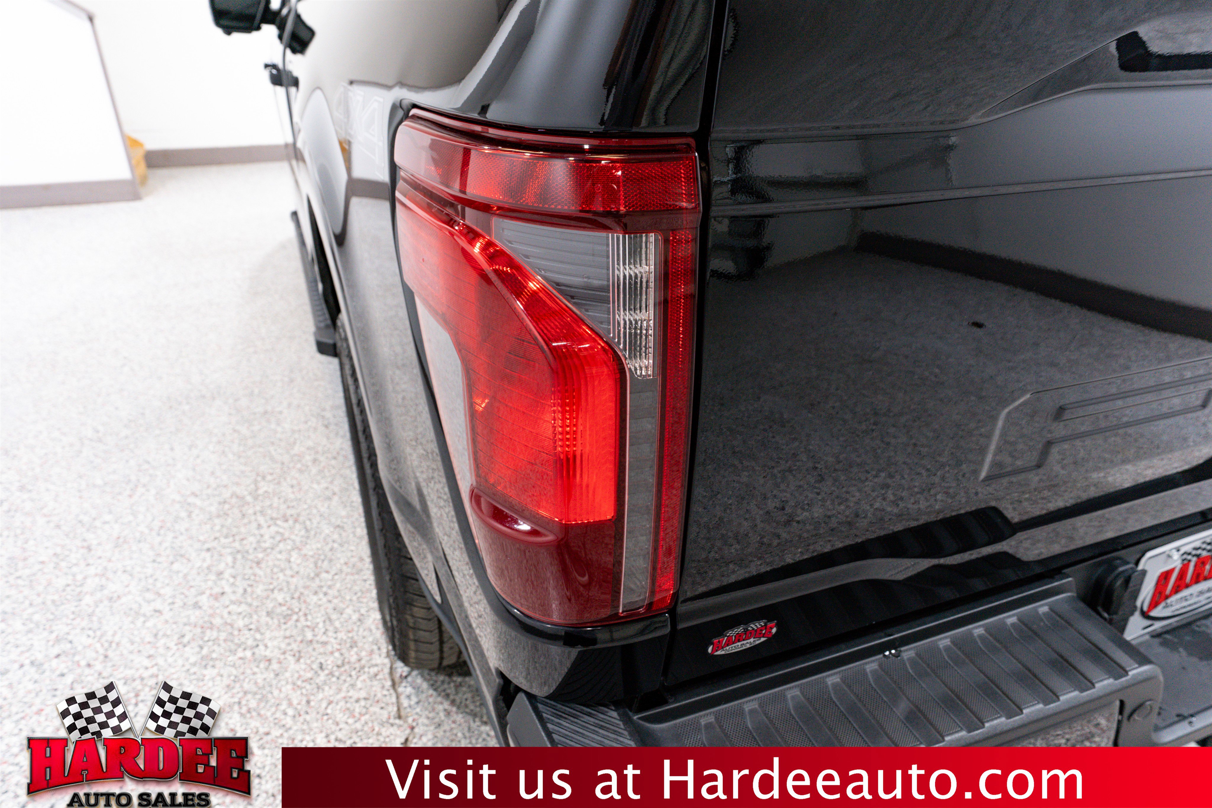 Used 2024 Ford F150 XLT w/ Equipment Group 302A MID AWD/4WD image 9