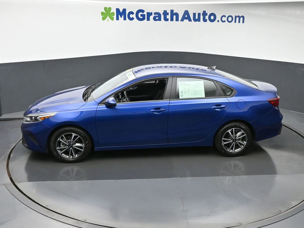 Used 2024 Kia Forte LXS image 16