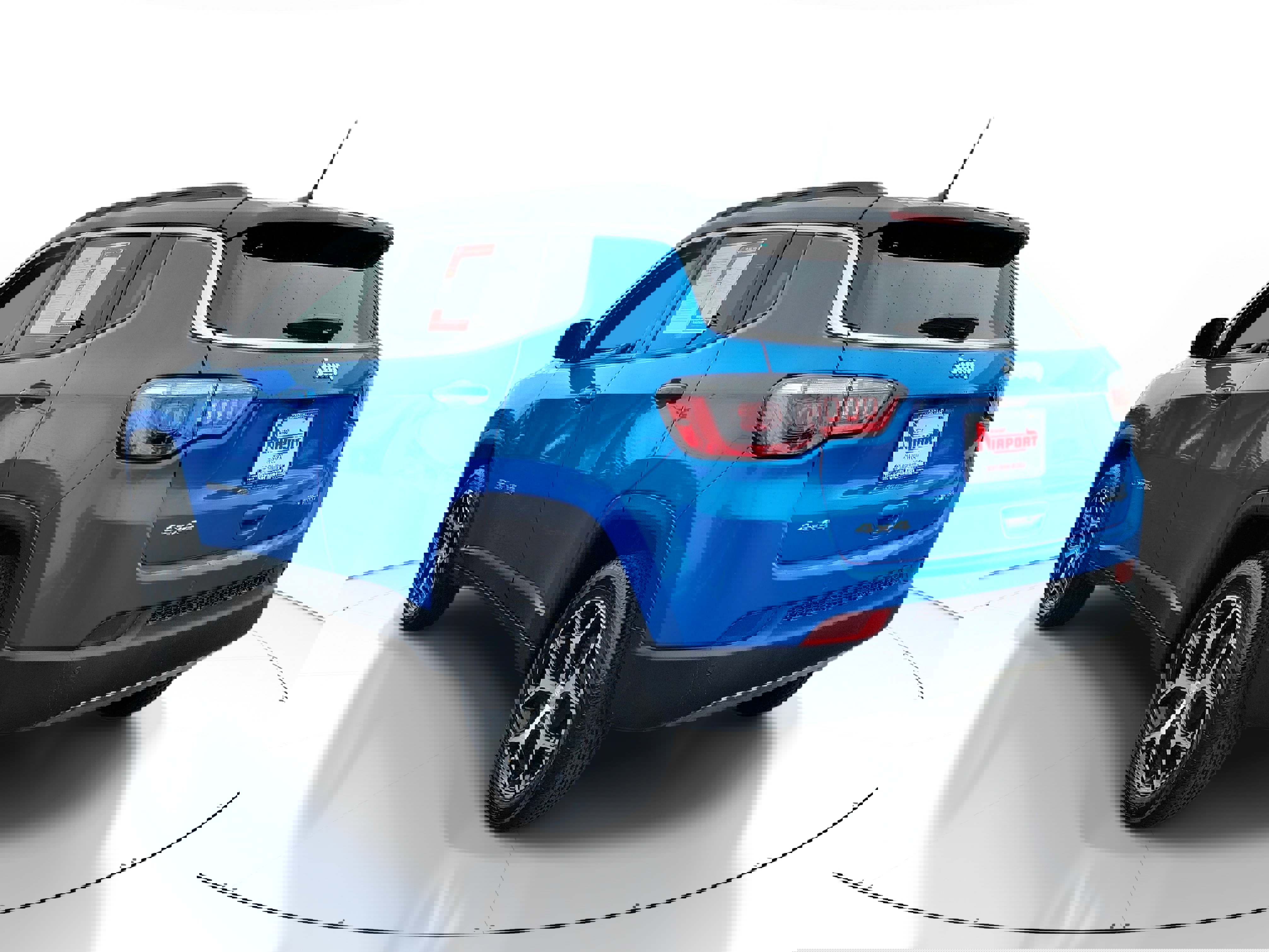 Used 2024 Jeep Compass Limited image 3