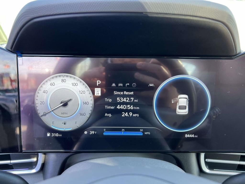 Certified 2024 Hyundai Elantra SEL w/ Convenience Package image 28