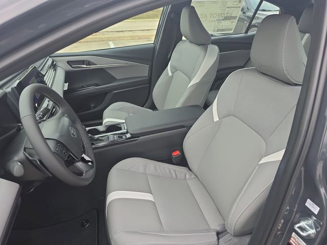 New 2026 Toyota Camry SE image 14