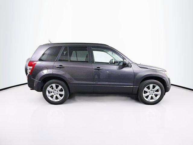 Used 2012 Suzuki Grand Vitara Limited AWD/4WD image 8