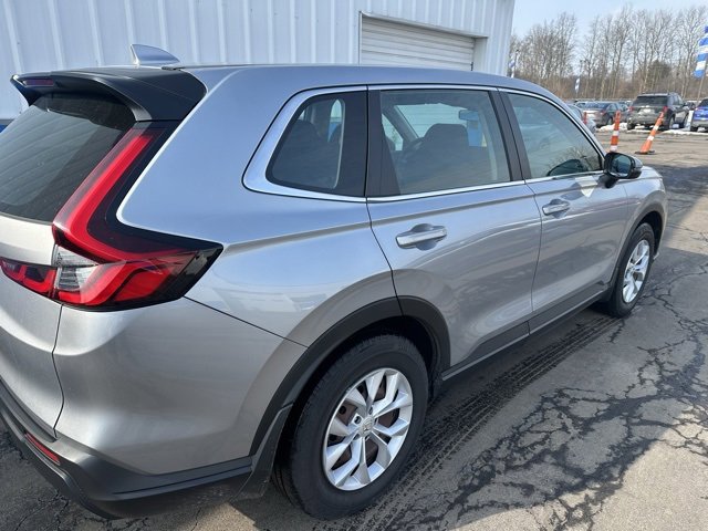 Used 2023 Honda CR-V LX image 7