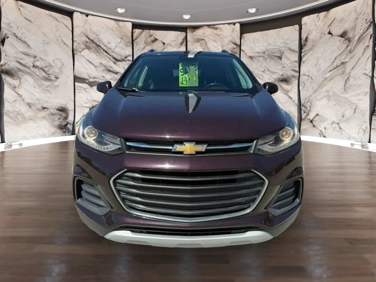 Used 2022 Chevrolet Trax LT w/ Driver Confidence Package AWD/4WD image 2