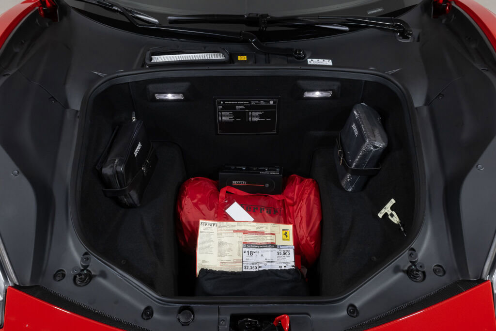 Used 2018 Ferrari 488 Spider image 22