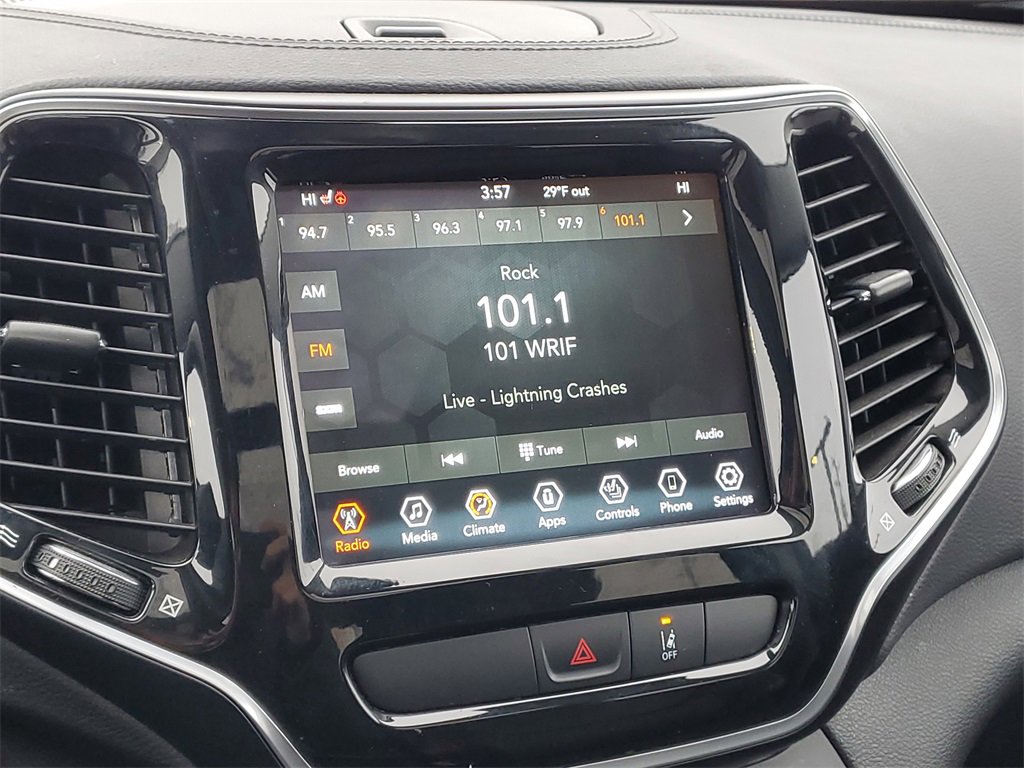 Used 2022 Jeep Cherokee Limited image 25