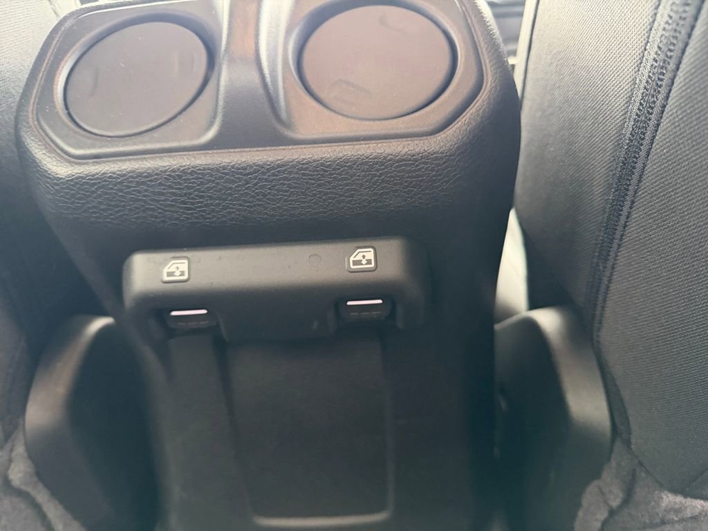 Used 2022 Jeep Gladiator Sport image 16