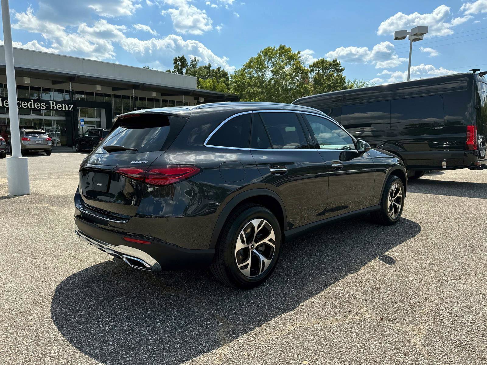 New 2026 Mercedes-Benz GLC 350e 4MATIC image 5