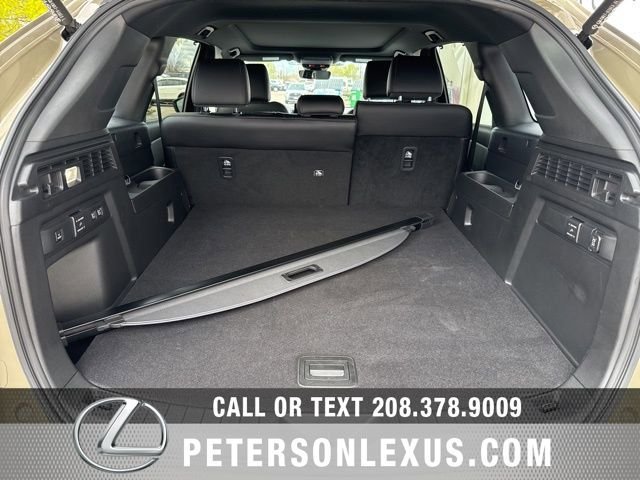 Used 2025 MAZDA CX-70 Plug-In Hybrid w/ Premium Plus image 21