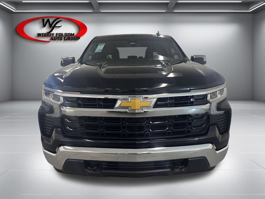 Used 2026 Chevrolet Silverado 1500 LT AWD/4WD image 2