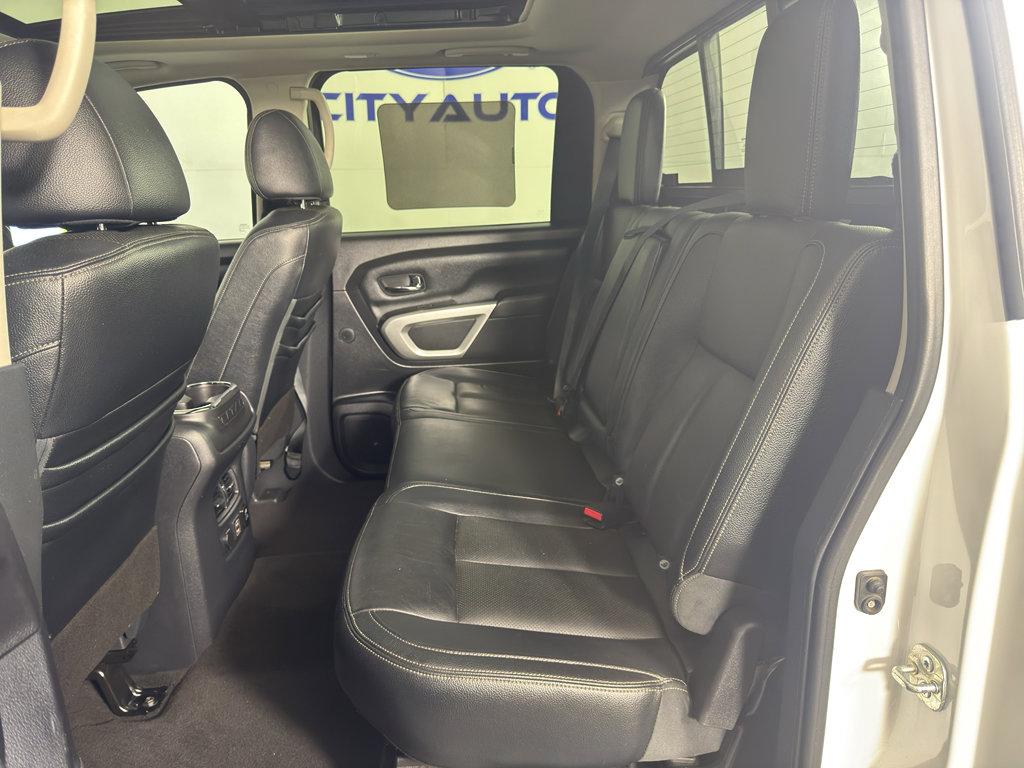 Used 2020 Nissan Titan SL w/ Moonroof Package RWD image 32
