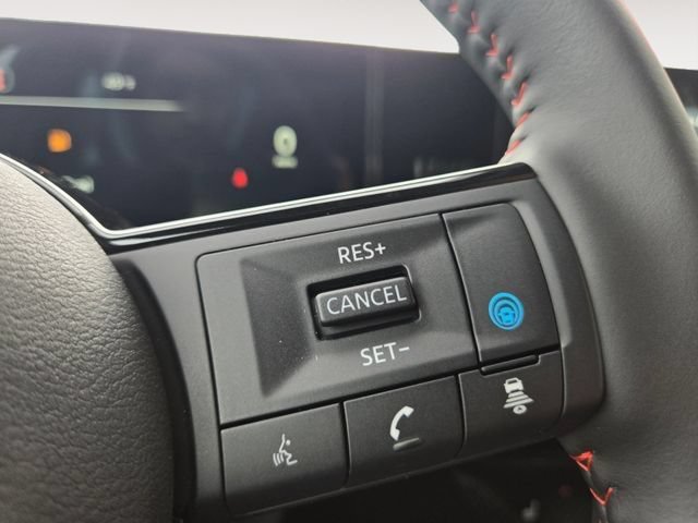 New 2026 Nissan Kicks SR w/ SR Premium Package AWD/4WD image 22